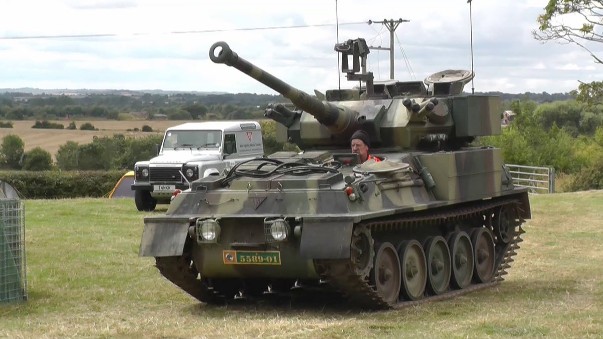 Быстрые танки в мире. Танк fv101 Scorpion. Легкий танк fv101 "Scorpion". БРМ fv101 Scorpion Великобритания. Fv101 Scorpion 90.