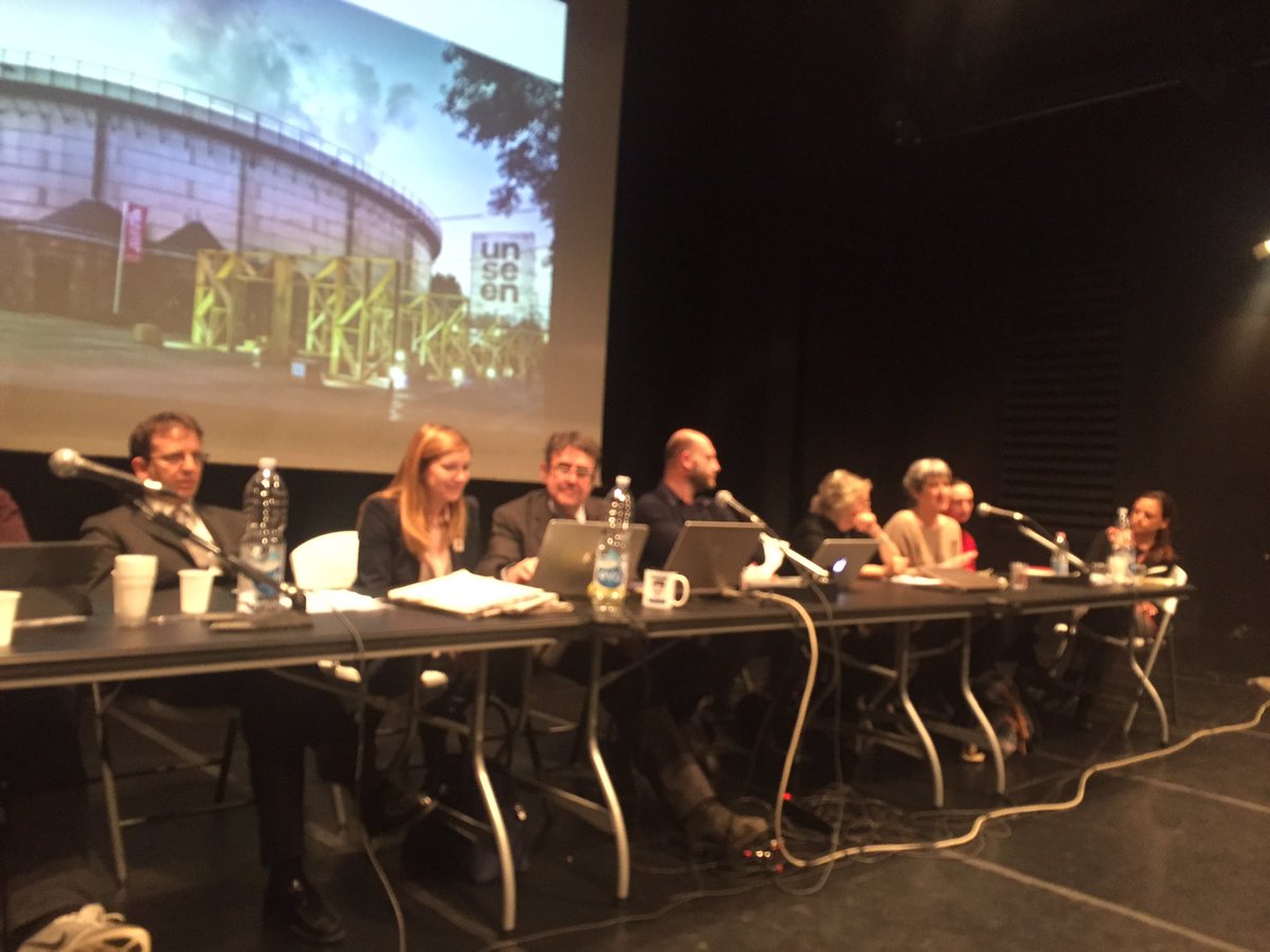 MicaelaCasalbon's tweet photo. Importanza per Interzona - per tutti! - di avere uno slancio verso l'internazionale: ruolo di @TEHnetwork @teatroargine #BP2017 https://t.co/YJguHSc2SR