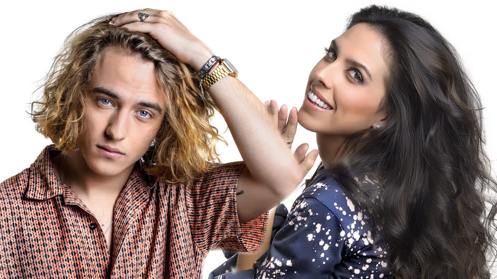 FormulaTV's tweet photo. .@ManelNMusic asiste a una actuación de @MirelaCofficial en una discoteca en la que el público gritaba 'tongo' https://t.co/gKW1SyZ0QO https://t.co/derjCD05N9