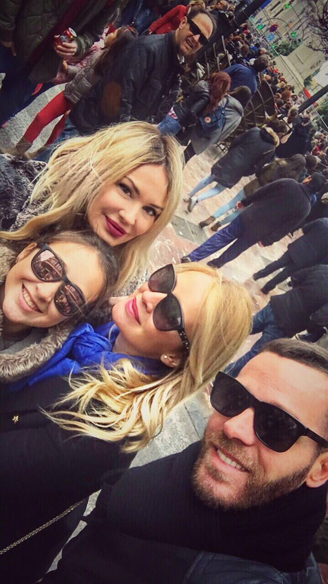 Pachivf's tweet photo. Empezamos con las fallas 🙈🙈 https://t.co/TdCsBU9B9T