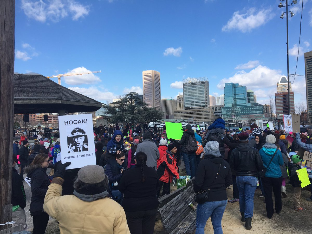 janders5's tweet photo. Rally to close funding gap for city schools going on at Rash Field this morning. https://t.co/w5XTBboCox