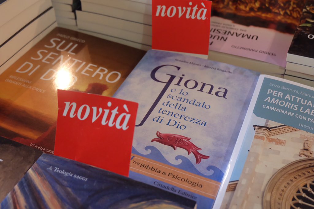 EditCittadella's tweet photo. Tanti #libri e tante #novità ! Visitate il sito internet e la pagina Facebook della nostra Casa #editrice per saperne di più!Buon #weekend ! https://t.co/LHrMOaabpb