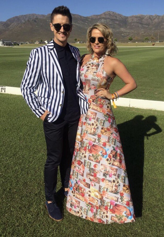 danilo_acquisto's tweet photo. Celebrating fashion and polo today ✌🏽😎
Driven by @AFI_sa
Wearing #CraigPort
#VCMastersPolo #MBFWCT17 https://t.co/9TJyoWbFsY