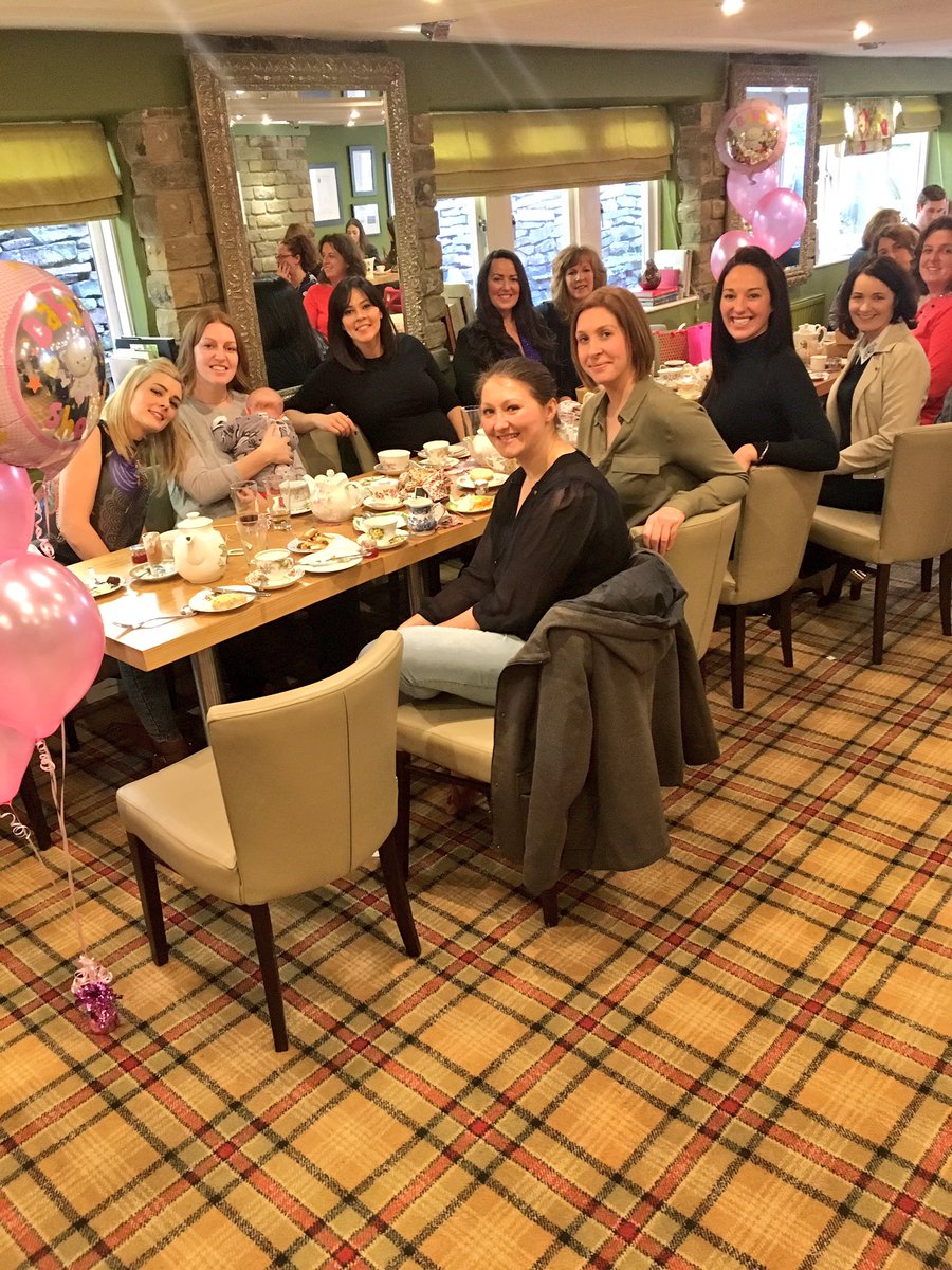 Jennywallwork's tweet photo. Lovely afternoon at Queen B's baby shower. 6 weeks to go!!! Eeeeeekk!! Far too excited. @SarahBok 💕💕💕 https://t.co/Oc61K2jgnl