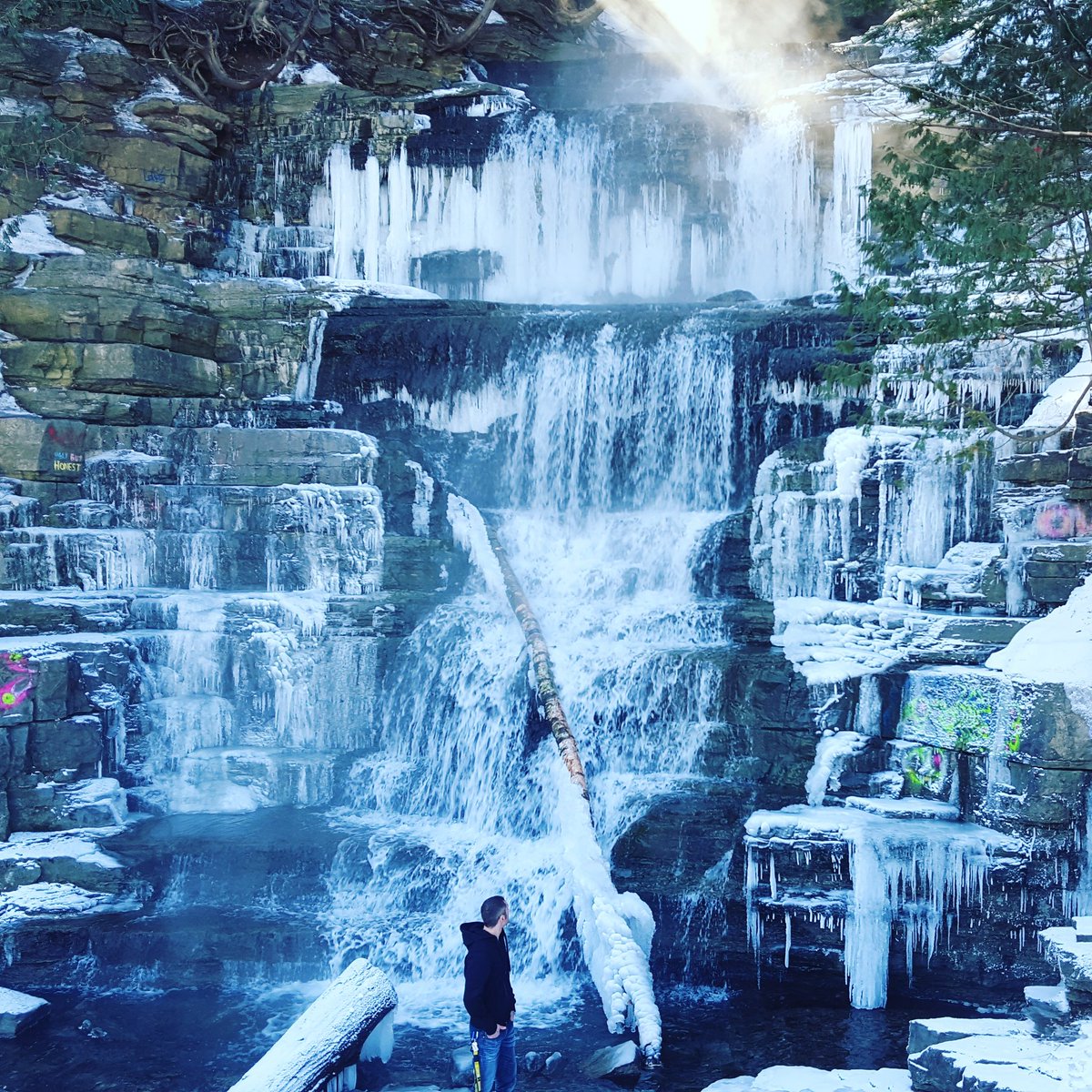 In a #winterwonderland looking up at #princesslouisefalls #orleans #pureontario #waterfalls #ontariowaterfalls