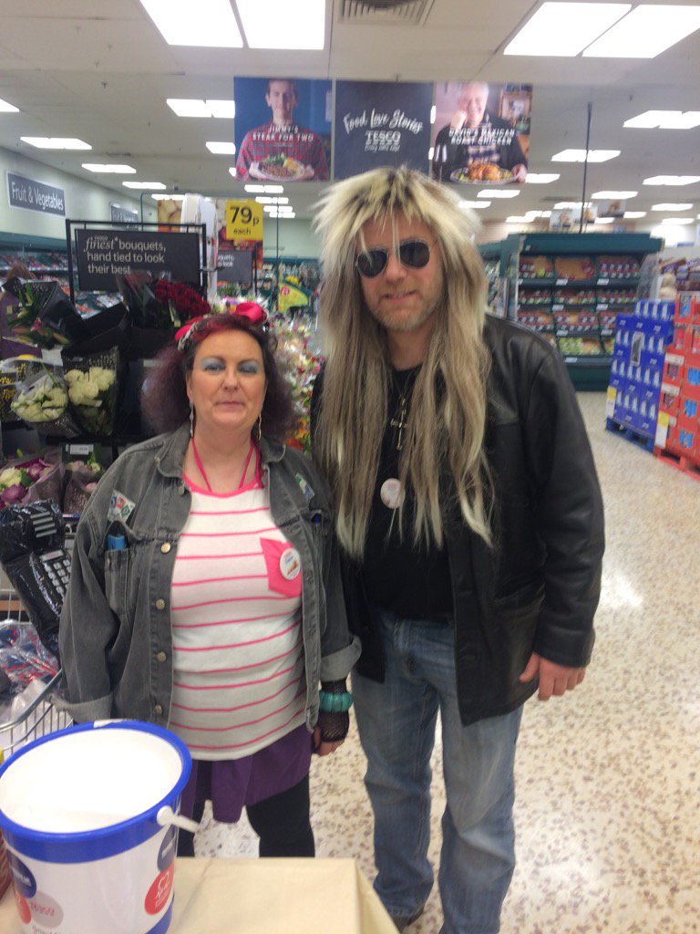 Ever wonder what happened to Joey Tempest? Here he is helping out at #finalcountdown at Tesco loudwater