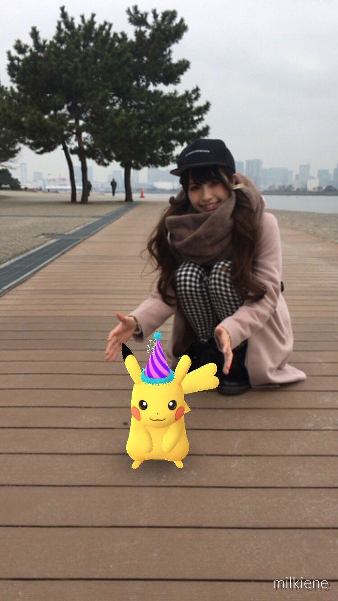 まみちゃんねる בטוויטר お台場一緒行ったみるきぃぬちゃん 私はみどりちゃんって呼んでるけどネ のこと動画のあげたよツイートでタグ付けするの忘れてたー ので このツイートでタグ付けする みるきぃぬちゃんとピカチュウ ポケモンgo