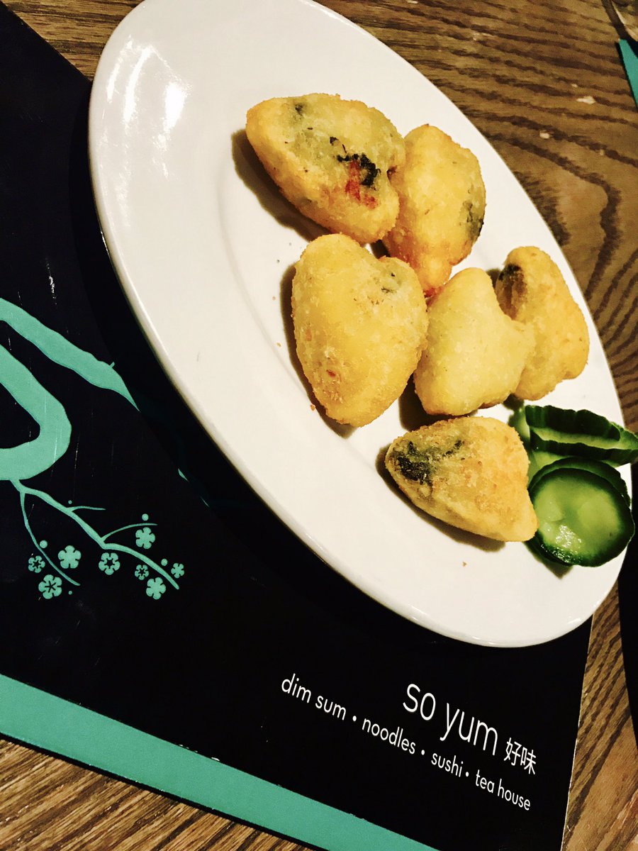 #SoYum Saturday's. We're throwing in back to our St Valentine spinach and cream cheese dim sum #soyumdimsum #dimsumluv #asiancuisine