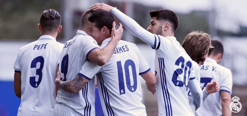 ⏸ HT: <a href="/SDEibar/">SD Eibar</a> 0-3 #RealMadrid (<a href="/Benzema/">Karim Benzema</a> 14', 25'; <a href="/jamesdrodriguez/">James Rodríguez</a> 29').

#RMLiga #HalaMadrid