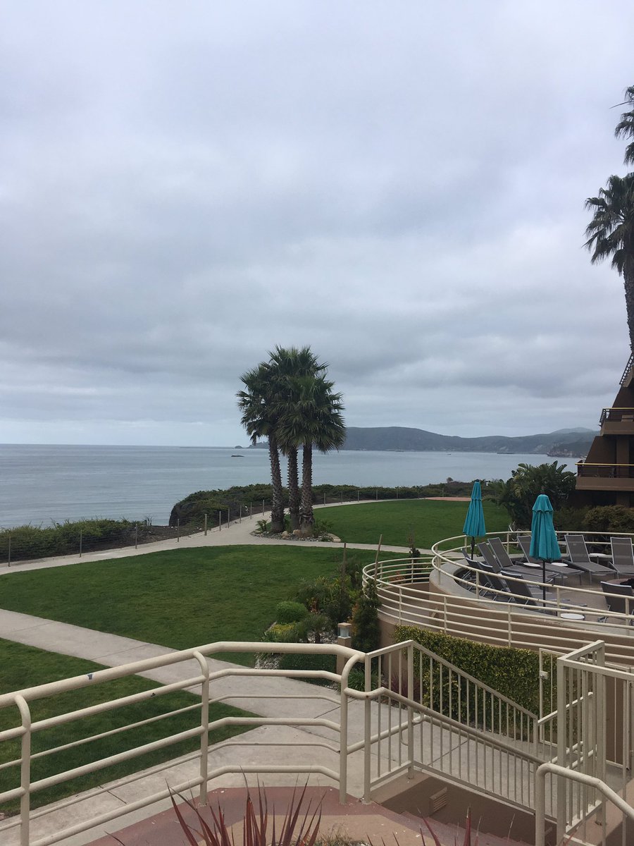 CoachAT23's tweet photo. Come to the coast #runwithcoachat @calpolyfootball waking up to great #Views #shellbeach #thinkcalpoly https://t.co/2Wf2GLF2ma
