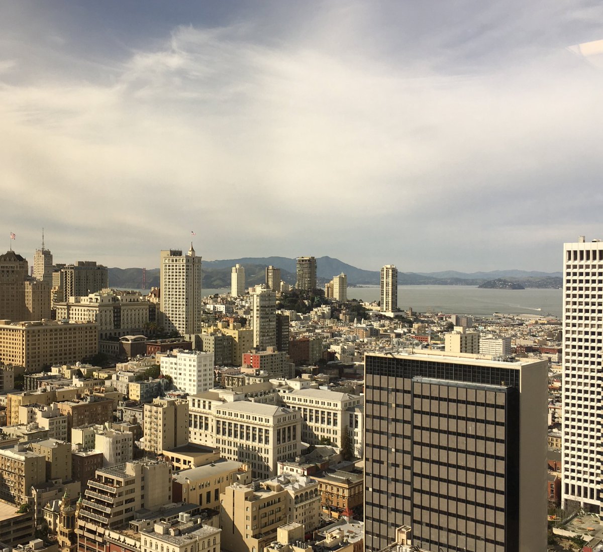 Court_Friedman's tweet photo. View from @SASsoftware office in San Fran! #alcatras #goldengatebridge #lovesas https://t.co/W0Wrrekg0z