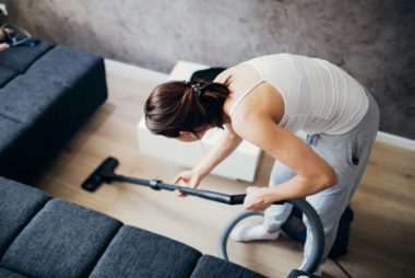 handlerslaundry's tweet photo. RT @CleaningDuo: 8 Must-Know Tricks for #Cleaning Hardwood Floors. #cleaningtips #tricks https://t.co/7pKlZRYIuO https://t.co/LRHHLmw7Fv