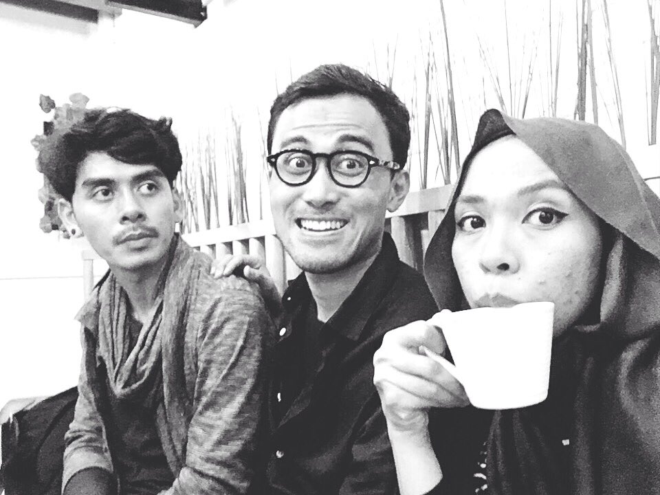 Happy satnite buddies😘 #HollywoodNobody