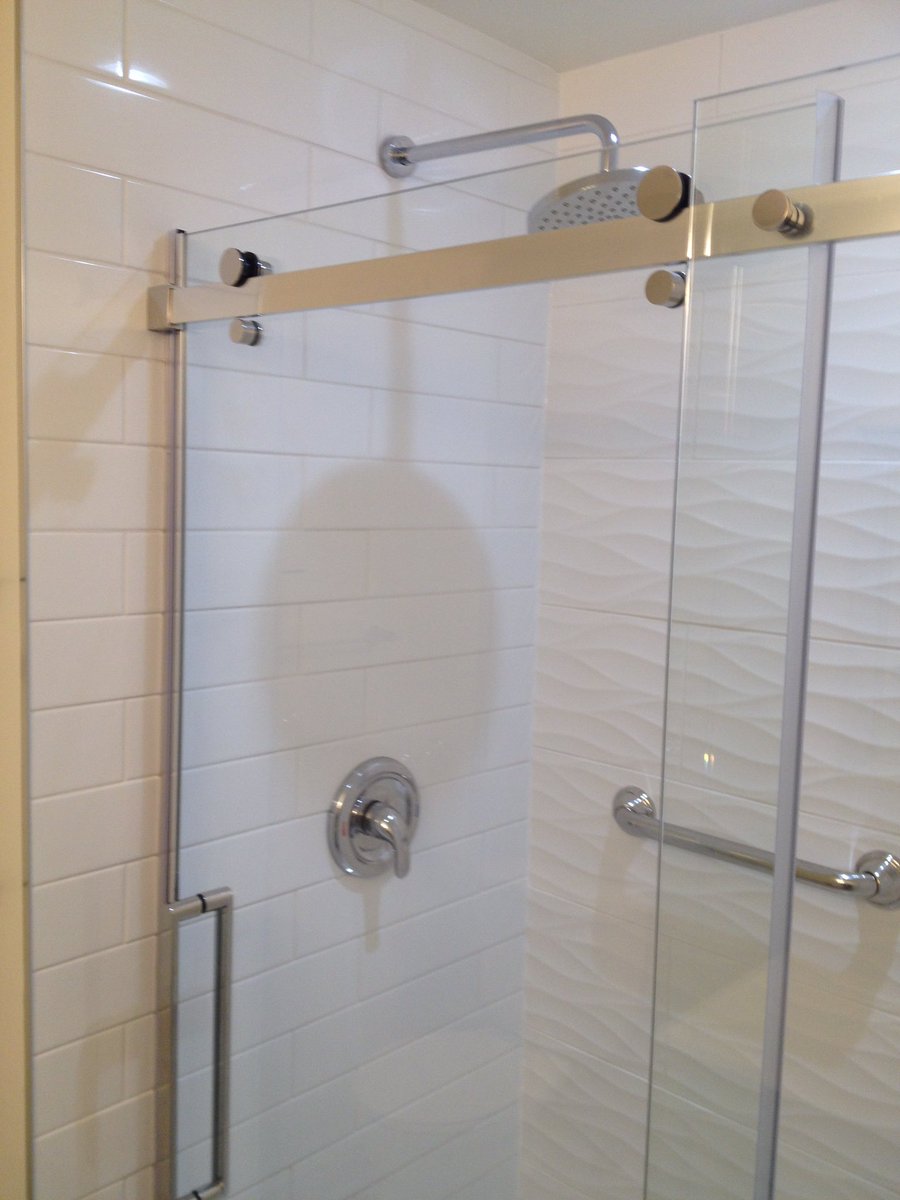 pro_hm's tweet photo. Let us help with your bathroom Reno. https://t.co/rYXxVmFyV8