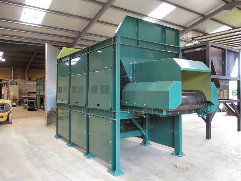 CrushingScreen's tweet photo. #Crushing &amp; #Screening Ltd.  machines for sale - #trommel #conveyors #recycling https://t.co/H6ElYiknoY https://t.co/NTdXJKWPYM