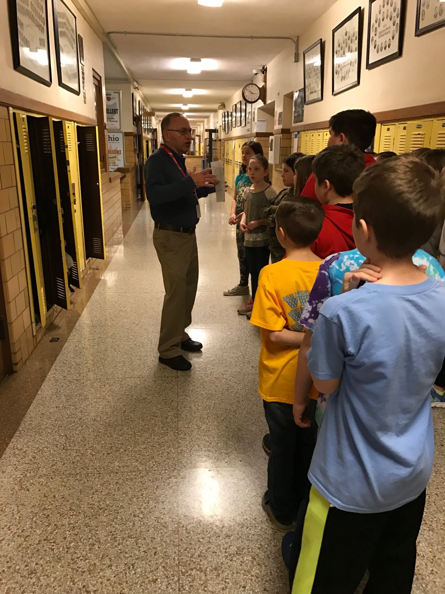 AyersvilleK6's tweet photo. This past week Mr. Zachrich gave the 3rd graders a history lesson and tour of Ayersville! #WelcomeBack #AlwaysAPilot https://t.co/9QVBluKcyO