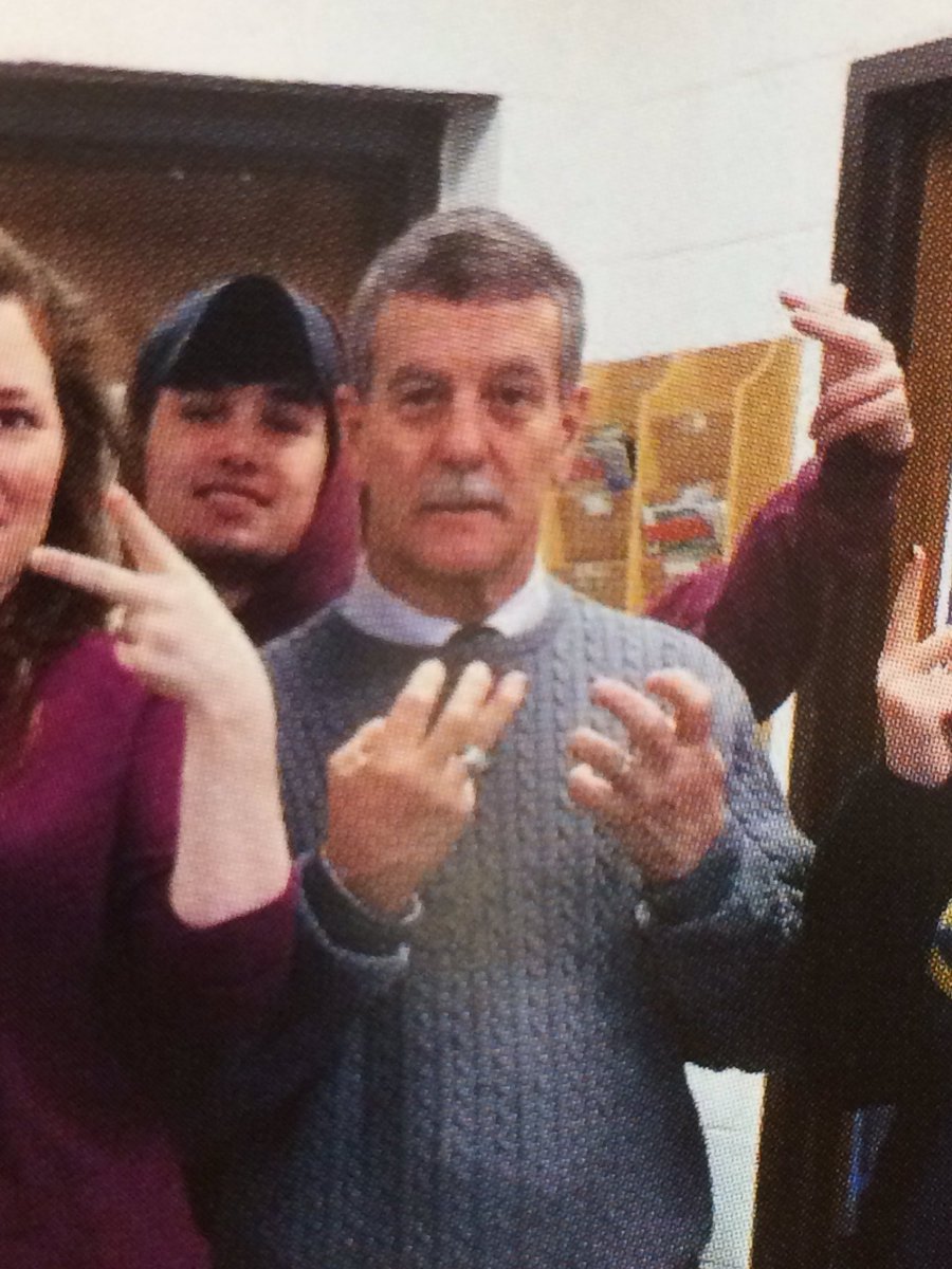 Seneca_Williams's tweet photo. RIP to the OG :(( https://t.co/ljZR26GSYK