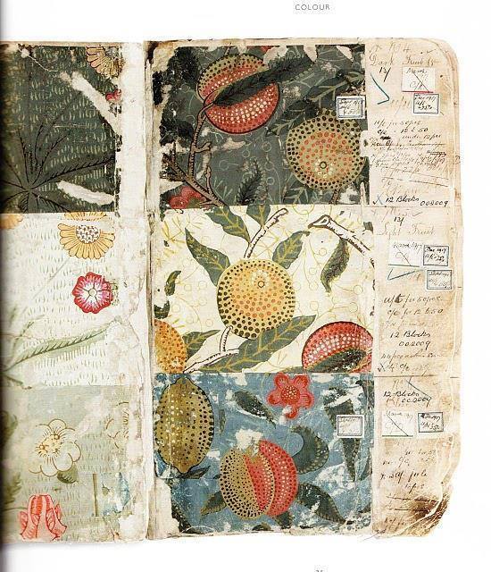 InkyLeaves's tweet photo. #WilliamMorris #sketchbook featuring his #textile #designs
#Botanicalart #Pomegranate #ArtsandCrafts #Preraph #Preraphaelite #wallpaper #art https://t.co/HzXPwRK1O8