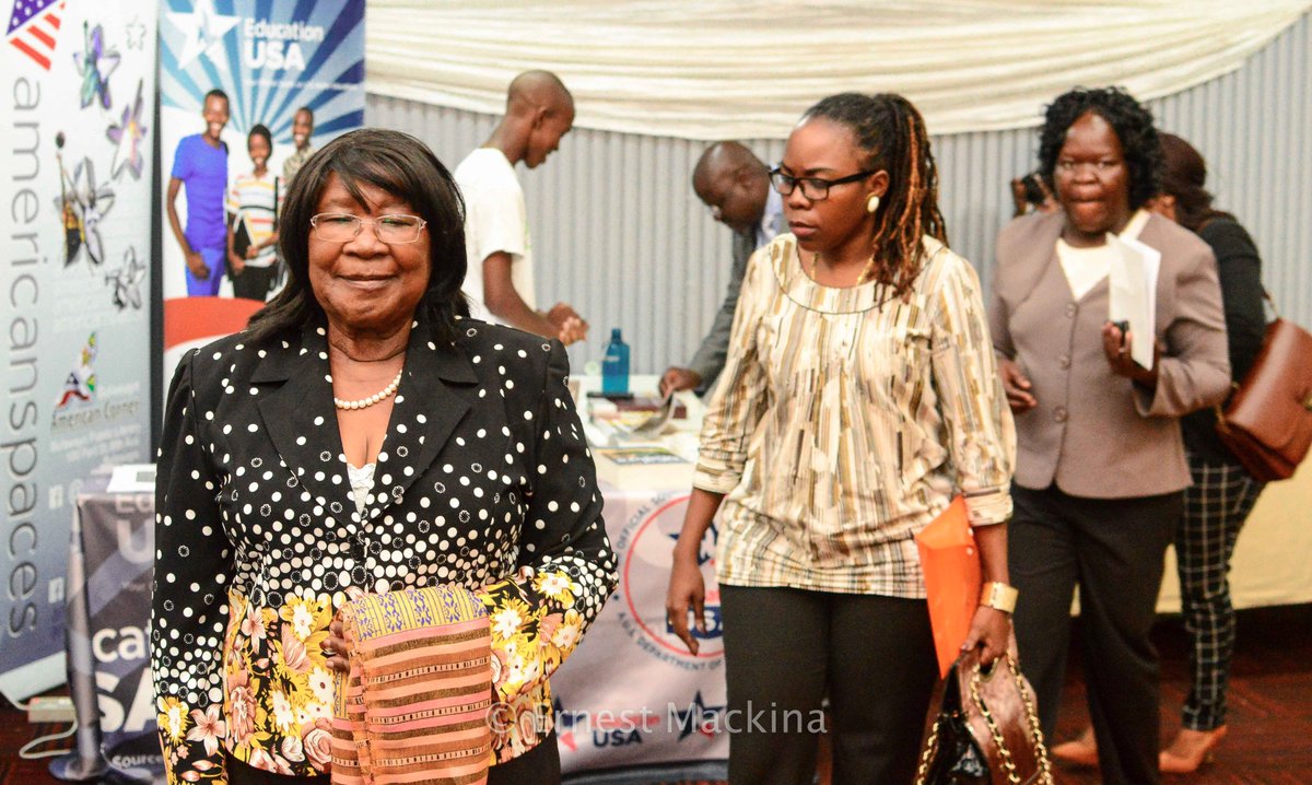 ernestmac54's tweet photo. Bulawayo's Resident Minister Eunice Sandi-Moyo re-iterated Govt's dedication towards ICT in #Development
#Techfestzw
@tipsterzw
@263Chat https://t.co/HIFuyHWajI