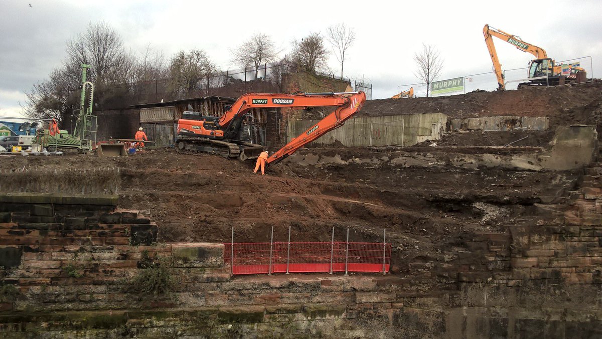 NetworkRailLIV's tweet photo. Work to reopen #LiverpoolLimeStreet @VirginTrains @LondonMidland @EMTrains @northernassist @TPExpressTrains @nationalrailenq https://t.co/WVYapVXzU9