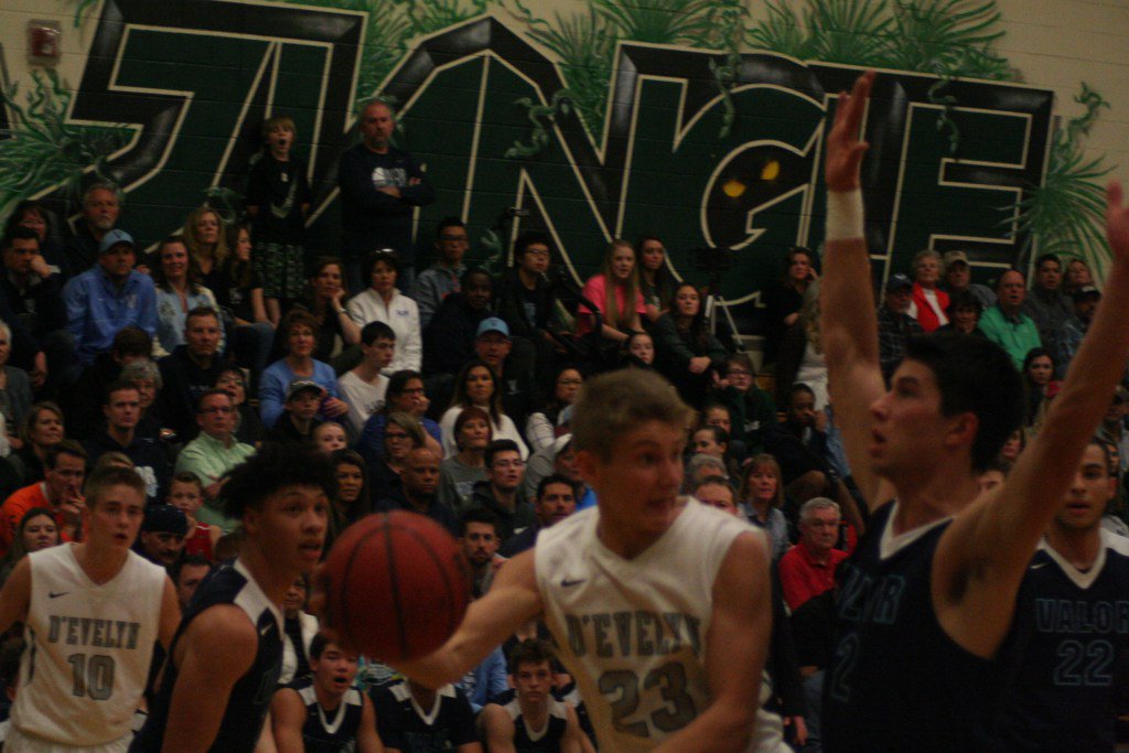 2017 4A Great 8 Preview - Lewis Palmer vs. D'Evelyn #copreps basketballcolorado.com/2017-4a-great-…