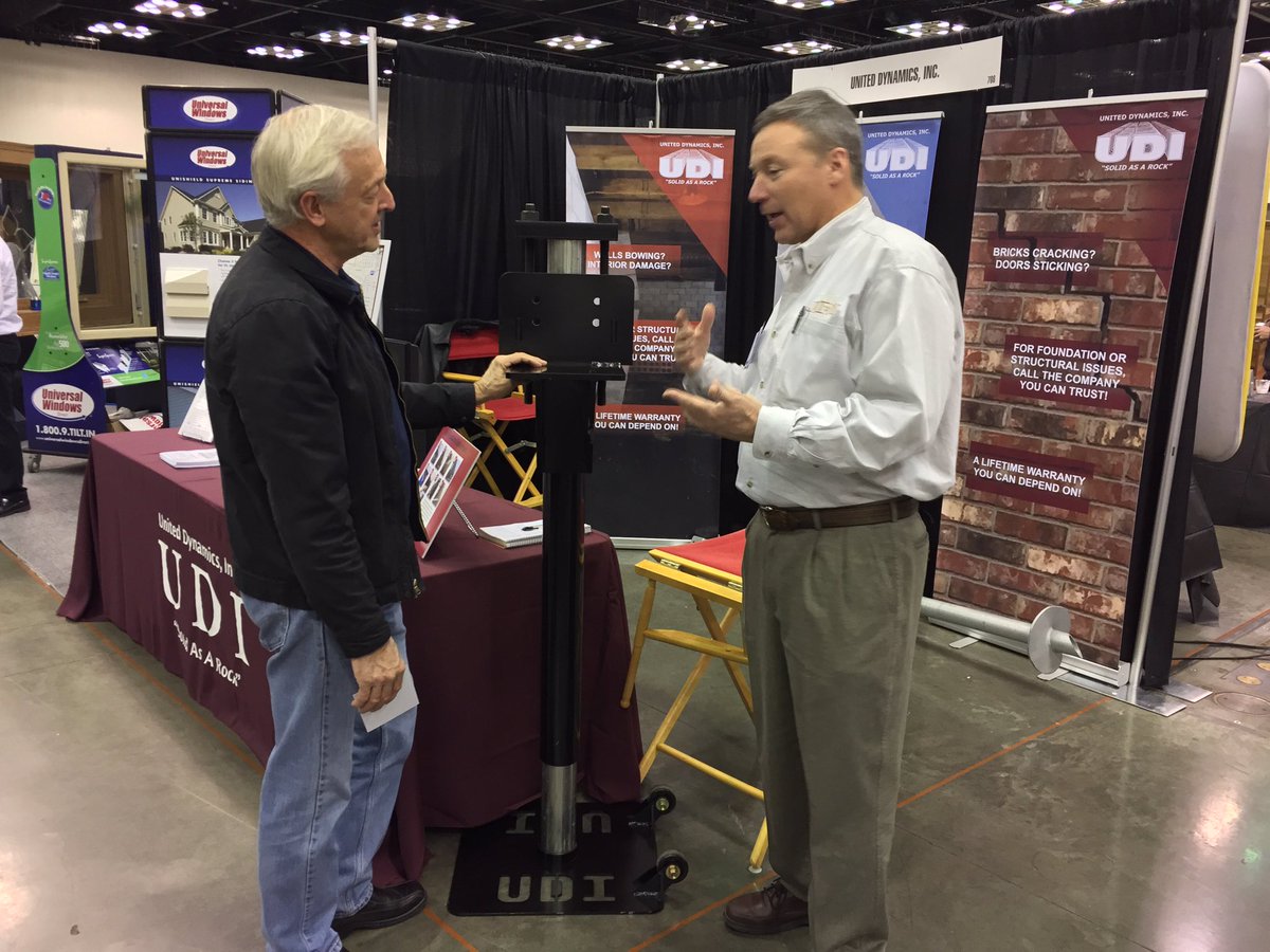 DavidRCamm's tweet photo. Morning starting off well at the show tomorrow n Indy. https://t.co/Imo42jCATk