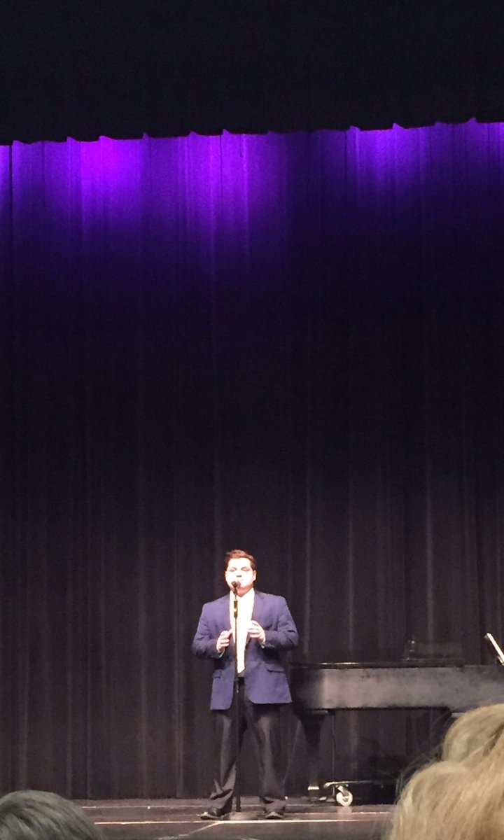 Sullivan Singers tweet media