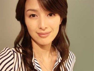 吉瀬美智子の髪型 40代のショートヘアの手本 芸能人の髪型研究室 30代 40代