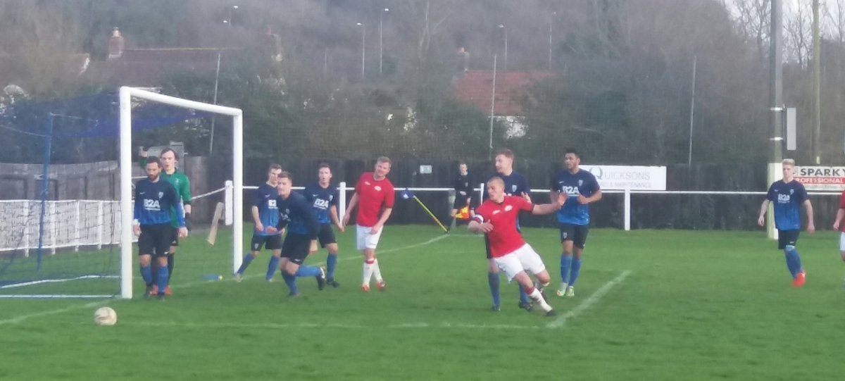 redlegTudor's tweet photo. FT⚽ in #LesPhillips 🏆 its @HallenFC 1-4 @CribbsFC ..thanks #both Clubs..the @swsportsnews @NonLeagueCrowd had #fun 👍 https://t.co/tel3KzUspW
