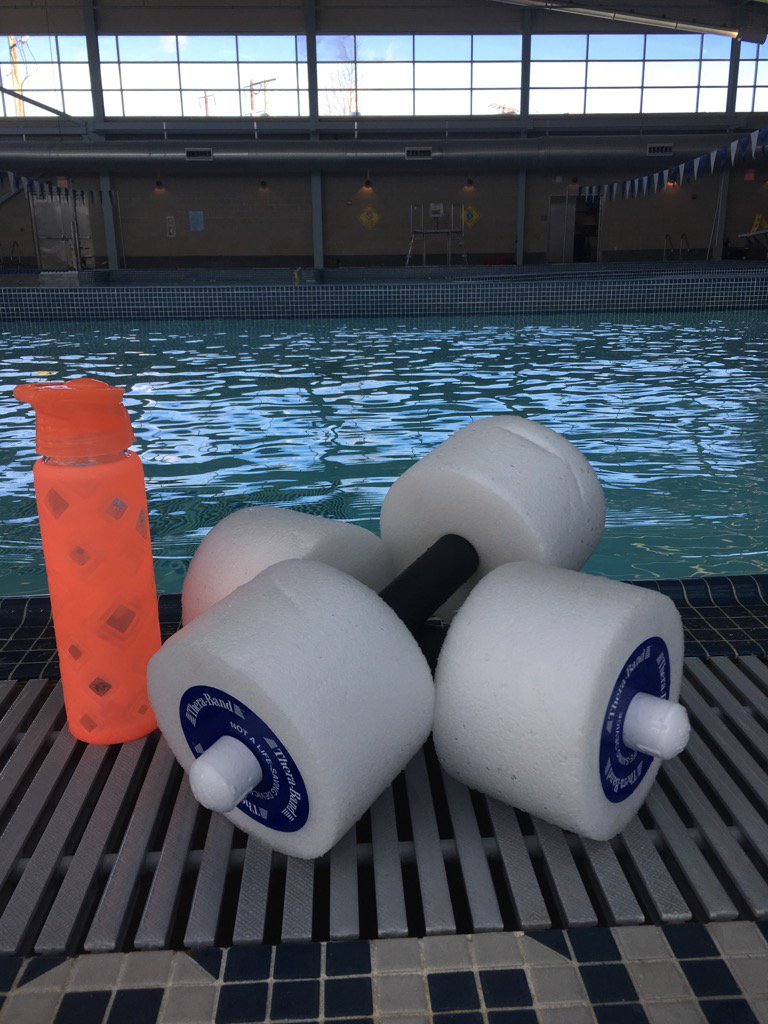 dkm427's tweet photo. Ready!!! #wateraerobics #LetsMove #dcpools #saturdaymorning #deanwood #gogirlgo #cleanliving #dcrec https://t.co/r4lSp7RiuV