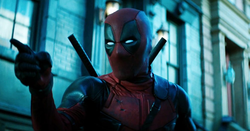 datgeekthing's tweet photo. Watch the #Deadpool 2 teaser that’s showing with #Logan https://t.co/ijym5R70Uc https://t.co/u9W7nq9R63