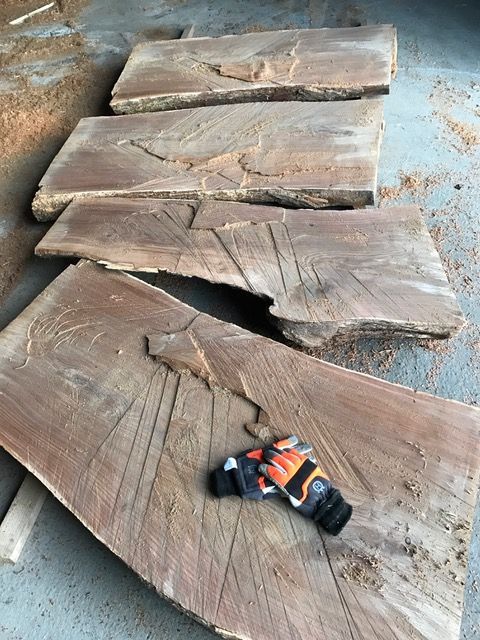 ROCwoodturner's tweet photo. Preparing Irish Horse Chestnut #timber from trunk to be used for making #bowls #lamps #platters #gifts #presentationpieces @visitwexford https://t.co/5UOFgBfmzC