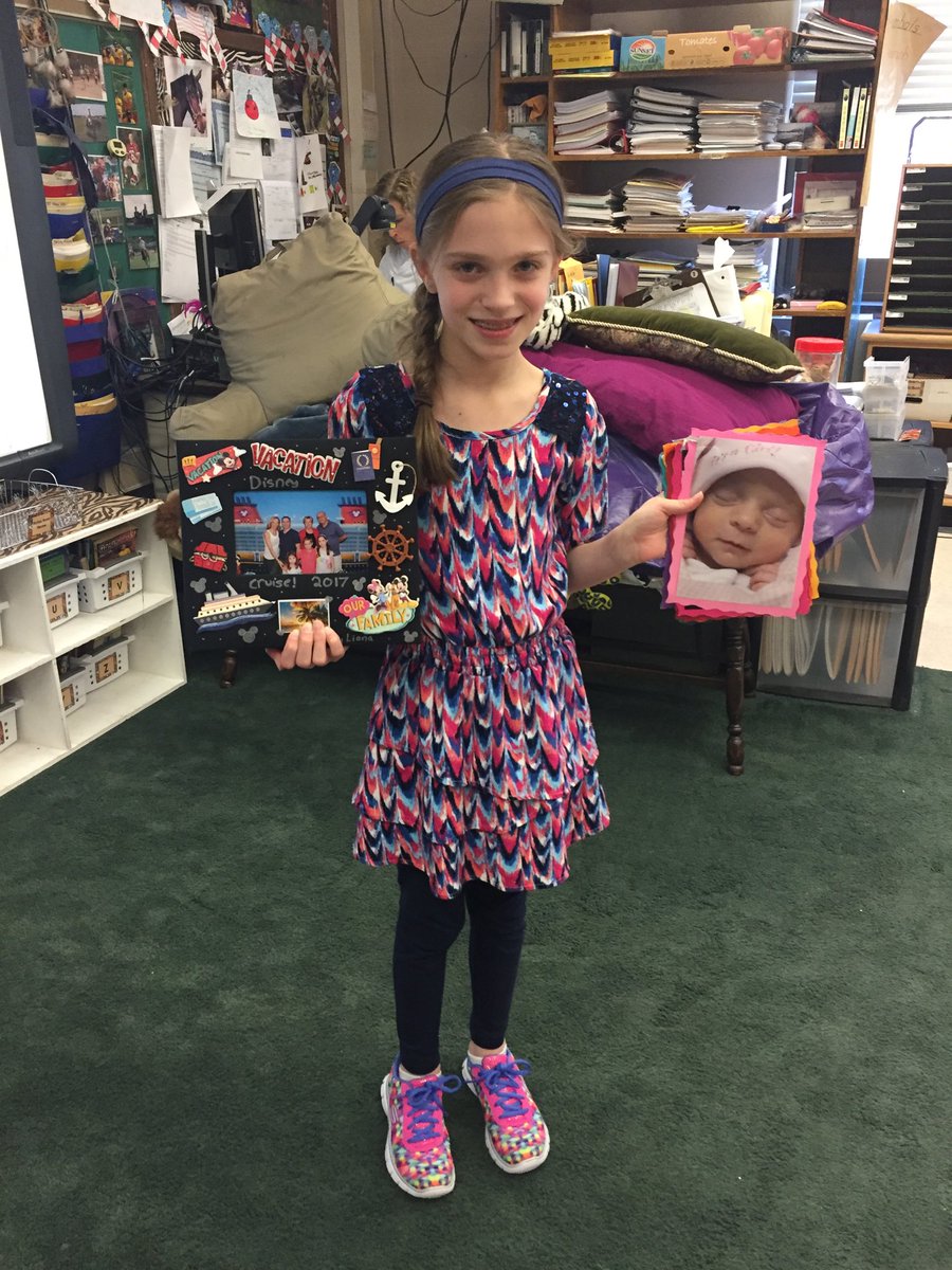 Wild4Class5_4's tweet photo. We enjoyed learning all about Liana today, our Student of the Week! #weeksandgray #hauppaugeschools https://t.co/MXQcVw2m7F