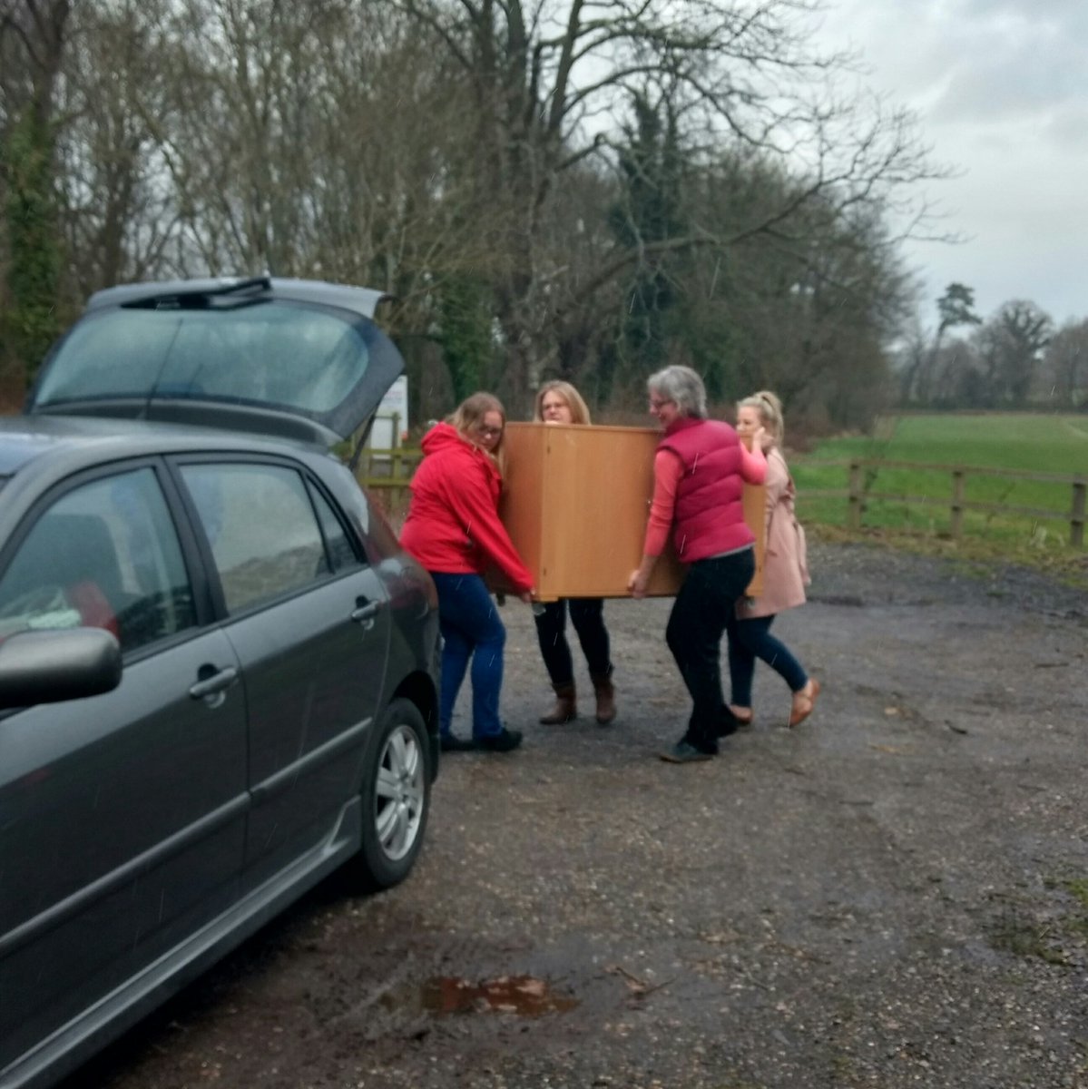 maxinerl94's tweet photo. Manual handling training in action #ymcaway https://t.co/EQ9ghUwdbV