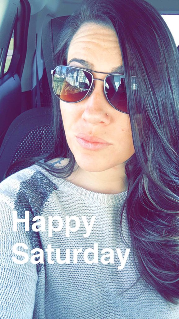 MandiMorrill's tweet photo. 😘🌞 https://t.co/adhquTLaif