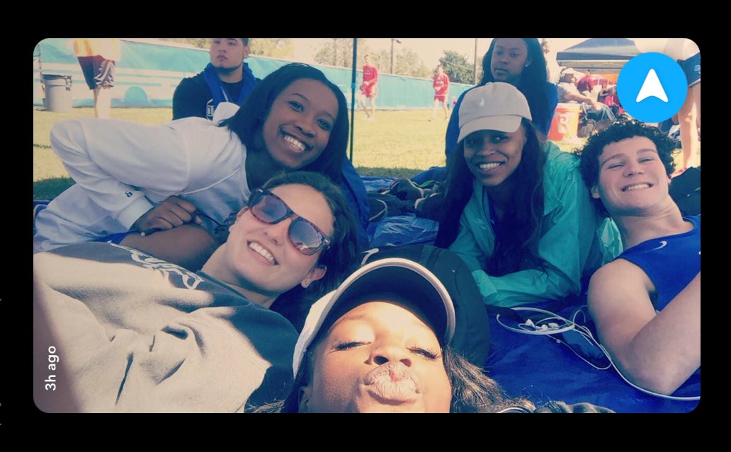 reccaa__'s tweet photo. excited for track with my girls 💪🏾 #OSdaBEST https://t.co/PciSUykXml
