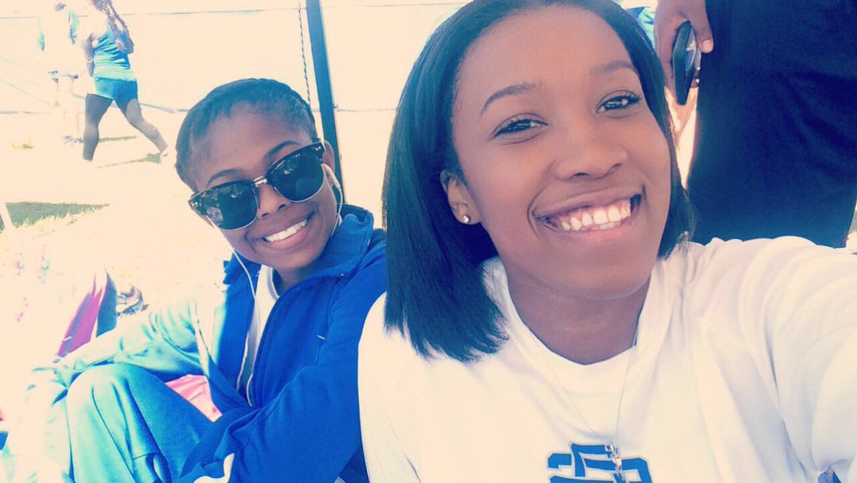reccaa__'s tweet photo. excited for track with my girls 💪🏾 #OSdaBEST https://t.co/PciSUykXml