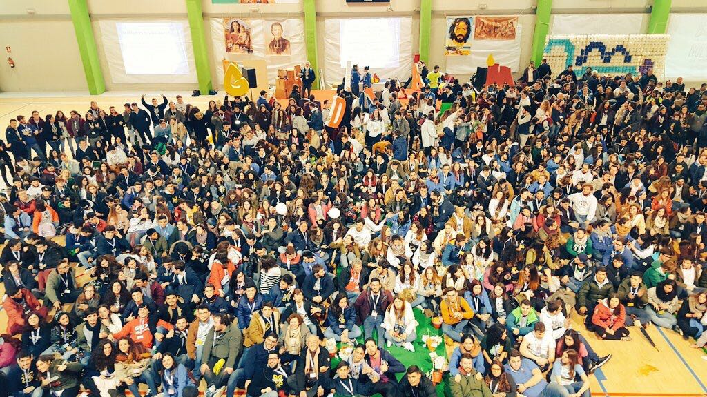 Merybaker12's tweet photo. #gvxbicentenarioMch
Una CASA,  una FAMILIA distintas personas de distintos lugares,  con un mismo estilo de VIDA https://t.co/N7inCt4UJ2