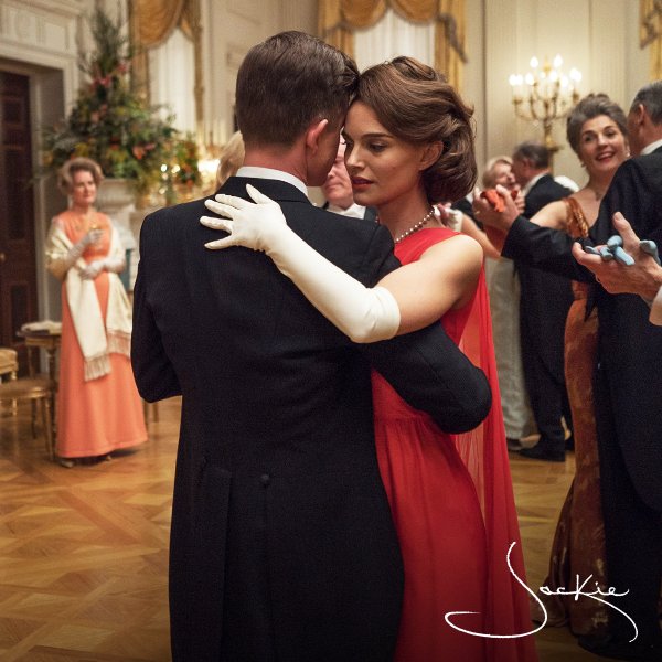 jackiefilm's tweet image. Beauty. Poise. Strength. Watch Natalie Portman in #Jackie - Now on Digital HD. bit.ly/JackieDHD