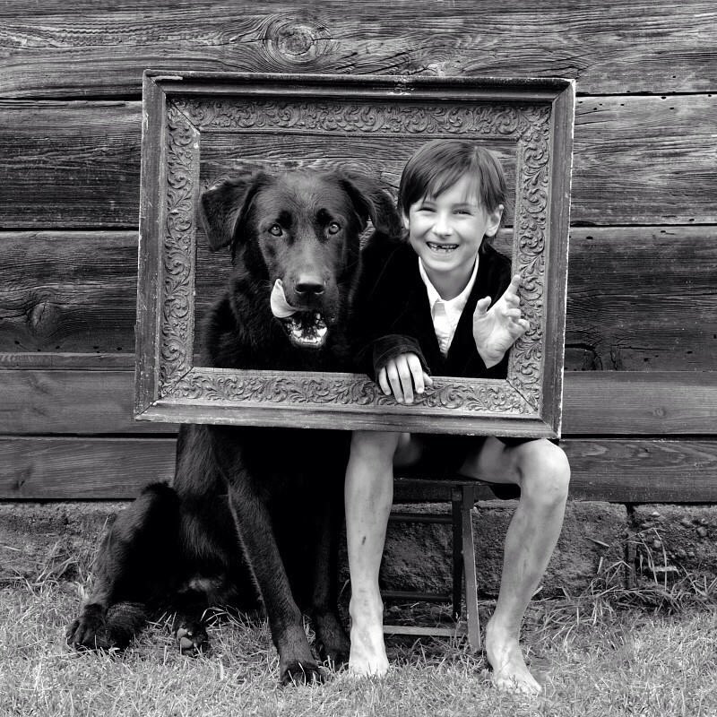 "Aşırı ego, bir insanın zayıflıklarını gizlemek için kullandığı bir kalkandır. 
Güçlü insanların yüksek egosu olmaz."

Anonim