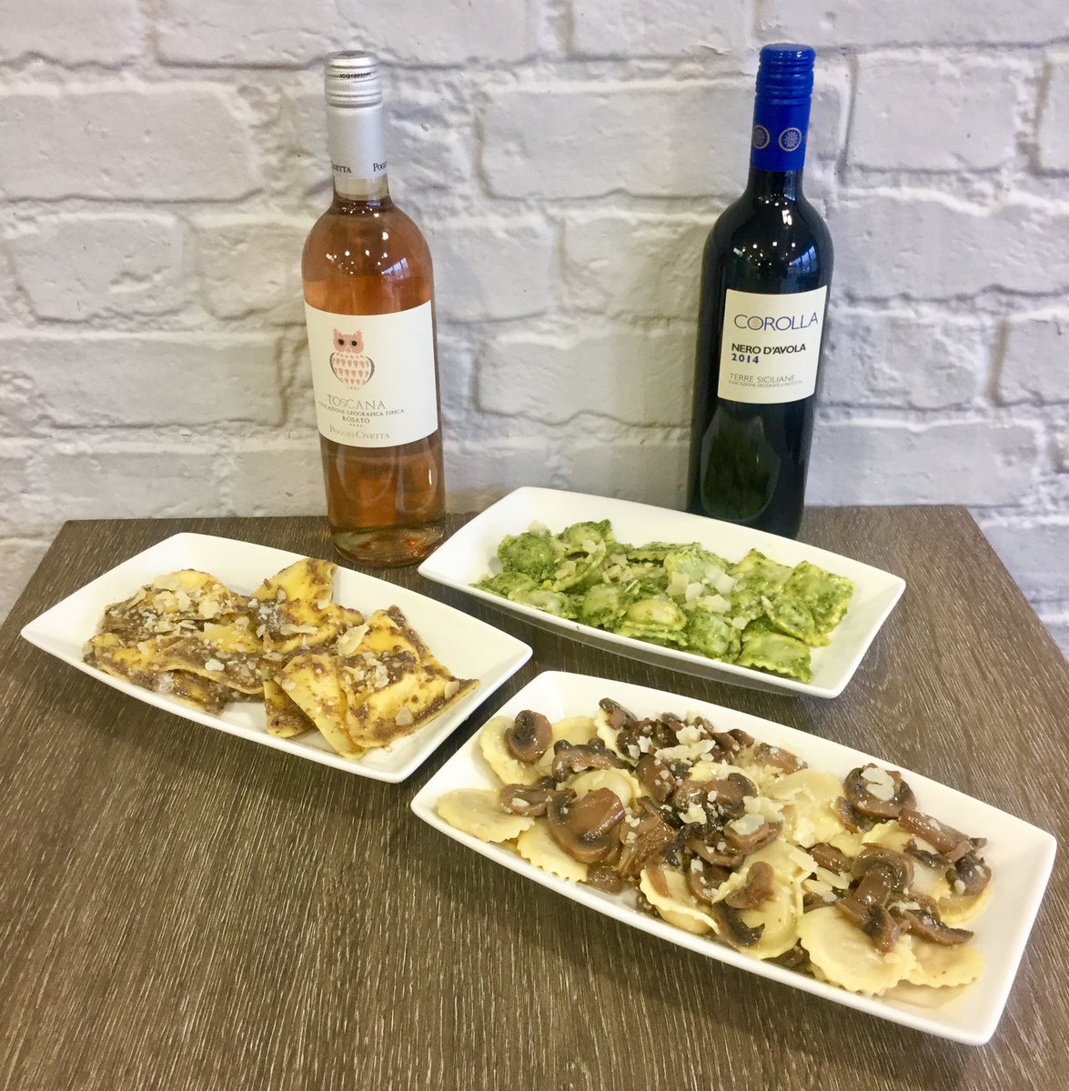 Pranzo_uk's tweet photo. It's Saturday!!!
Come and try our brand new special filled pasta dishes!!!😋❤️ https://t.co/ksq2XRRAMW