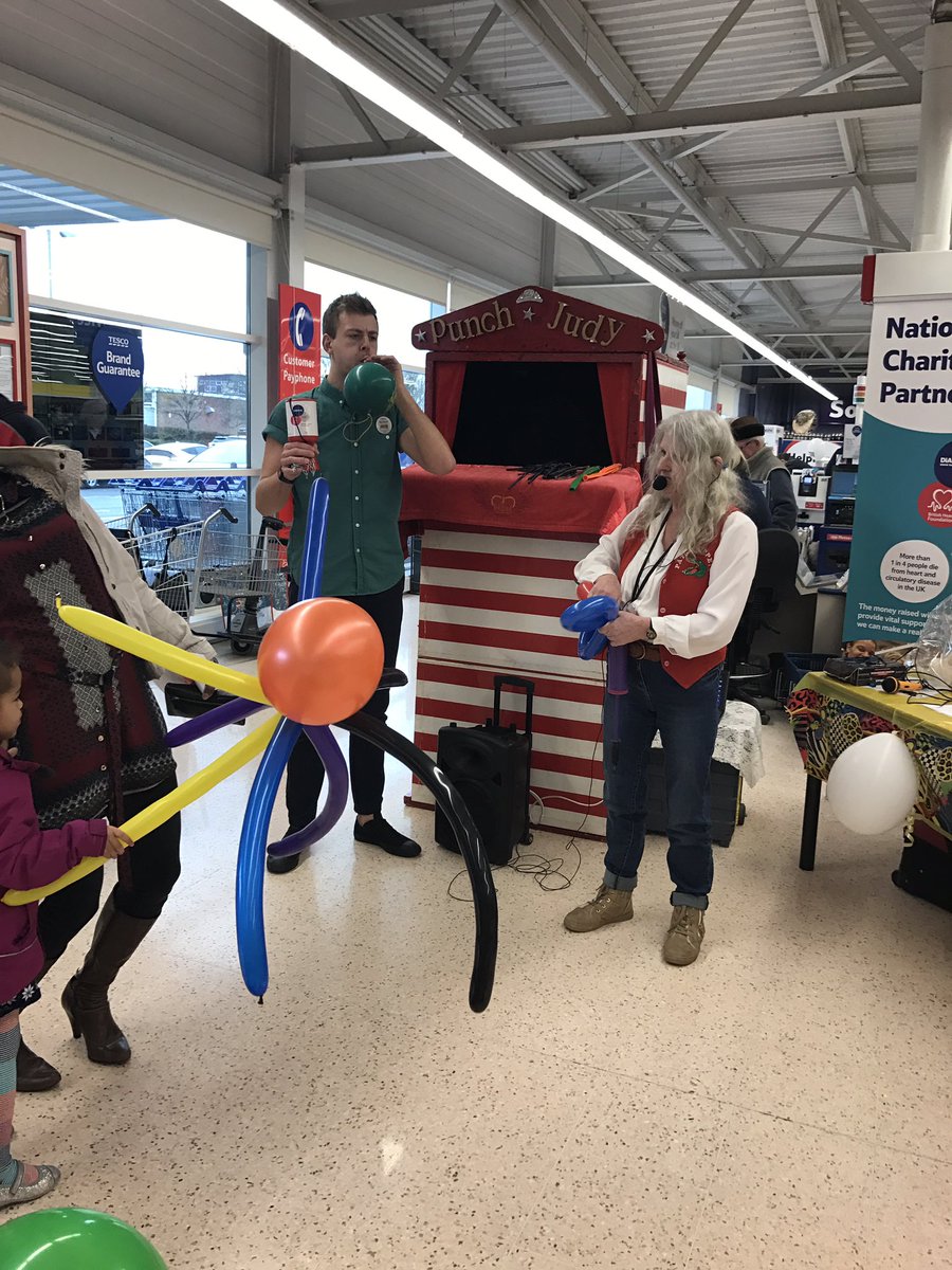 TescoYarm's tweet photo. What an amazing weekend! Colleagues and Customers loved our 80's Puppet Show and Balloon making. #FinalCountdown https://t.co/pngdnWJ9Qj