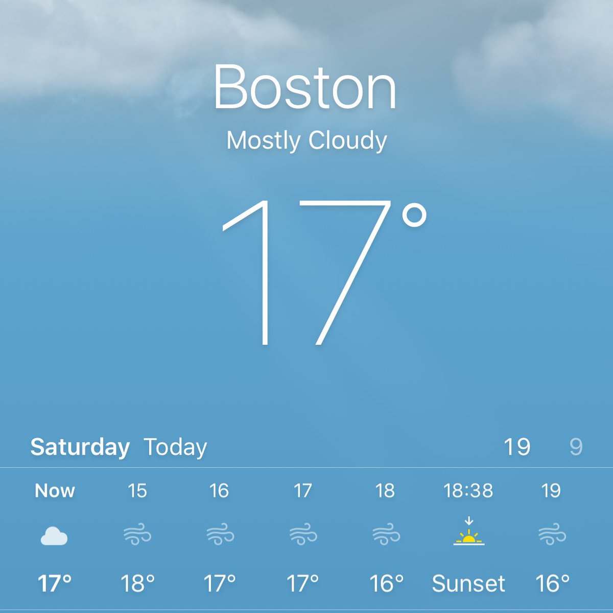 chrisgrantjr's tweet photo. 17 degrees ๐#PerfectForecast https://t.co/pONrcK2OCz
