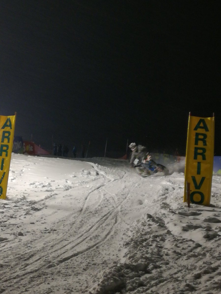 ValdiSoleBikeLn's tweet photo. Ecco i nostri #riders alle finali della #LAWinterDownhill al #passotonale https://t.co/5IGTea2Sjb