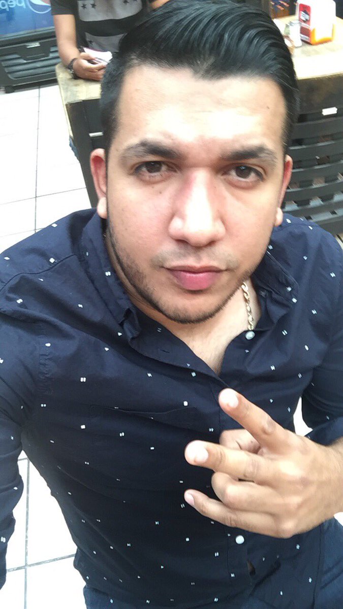 raulrolimon1's tweet photo. Hoy apizaco tlaxcala nos se les olvide plebes https://t.co/T3SpraqtKb