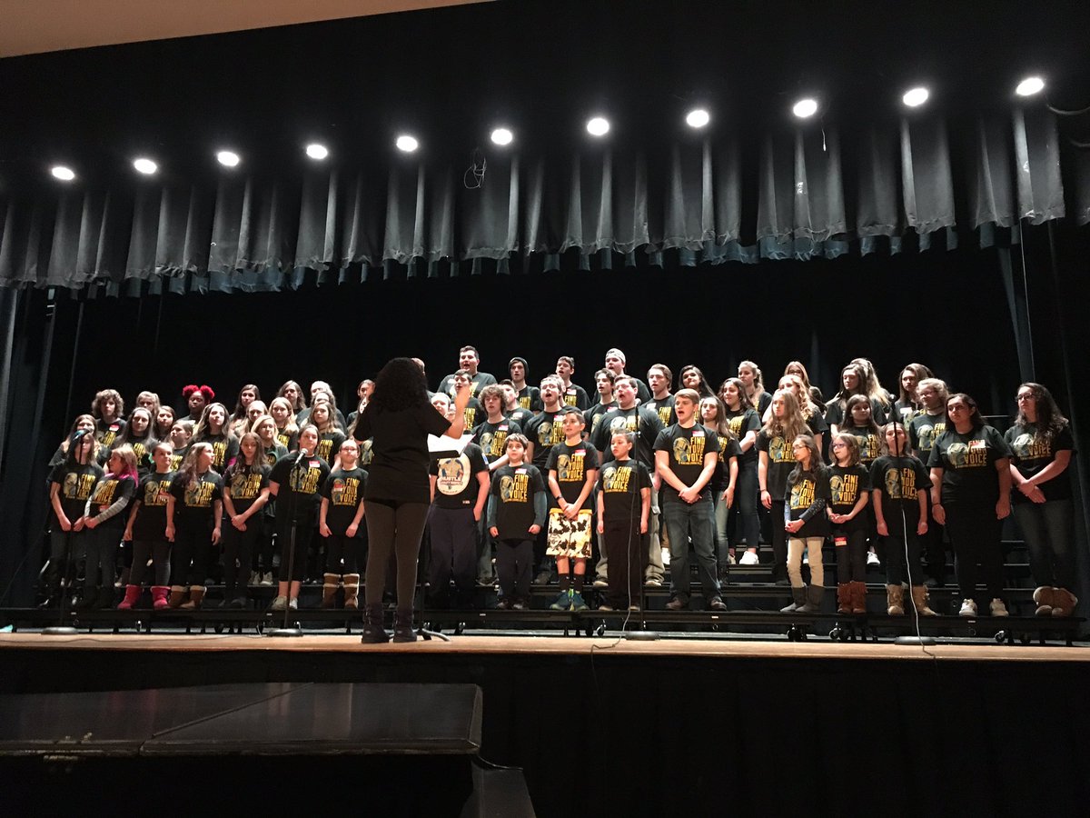 WantaghSchools's tweet photo. Great concert today at Chorus Day!
@WantaghMusicArt @WantaghHS https://t.co/zwZvbwJy9a