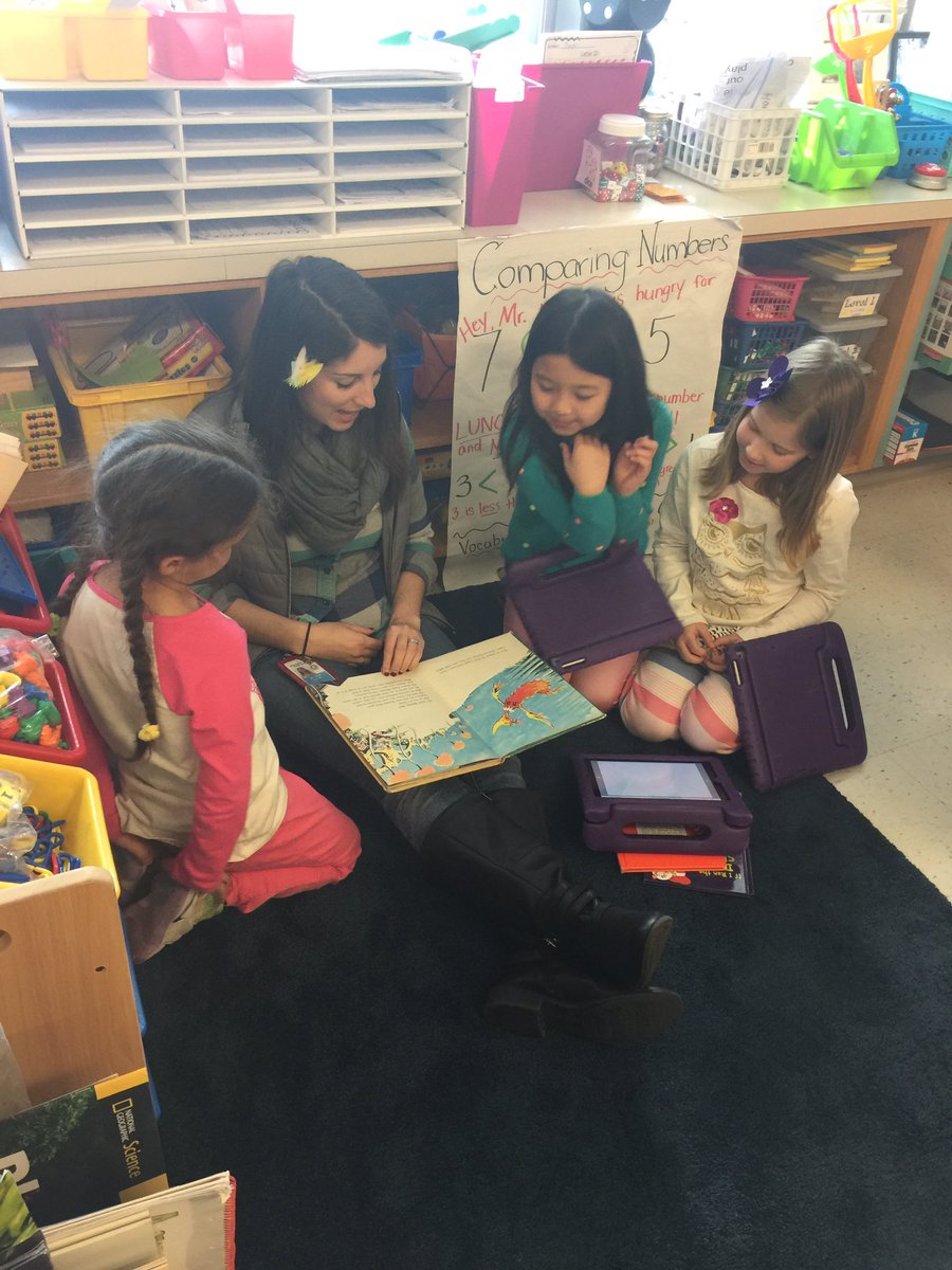 MrsBHouse's tweet photo. Rhyming with our #readingbuddies #ReadAcrossAmerica #DrSeuss #emmakdoub ❤️📚 https://t.co/LJ9i78s9yw