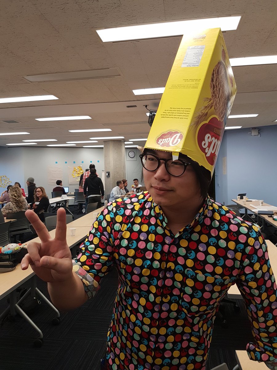 CivicTechTO's tweet photo. When your cookie game is on point. #HackerFuel #CodeAcrossTO @alexaca79 https://t.co/xovFhZSt8k