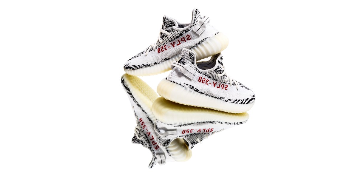 zebra yeezy flight club
