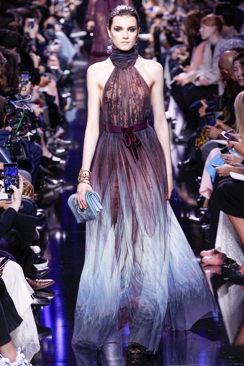 FashionweekNYC's tweet photo. Beautiful Dresses from the @ElieSaabWorld Fall 2017 Collection #PFW https://t.co/mT4pJQMdSy